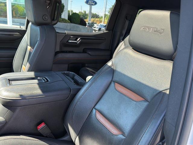 2022 GMC Sierra 1500 4WD Crew Cab Short Box AT4