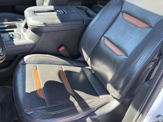 2022 GMC Sierra 1500 4WD Crew Cab Short Box AT4