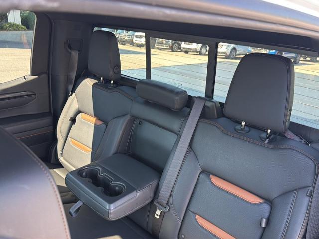 2022 GMC Sierra 1500 4WD Crew Cab Short Box AT4