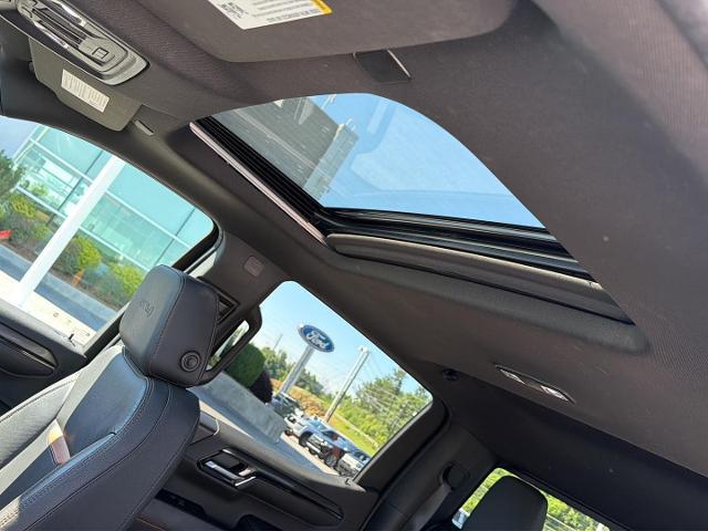 2022 GMC Sierra 1500 4WD Crew Cab Short Box AT4