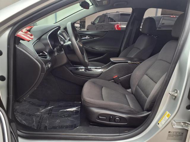 2017 Chevrolet Malibu 1LT
