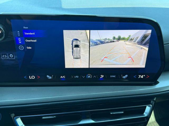 2024 Chevrolet Traverse FWD LT