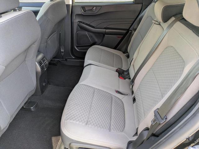 2022 Ford Escape SE Hybrid