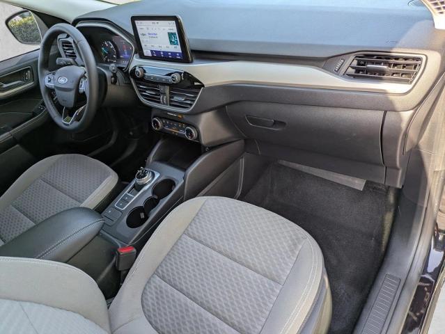 2022 Ford Escape SE Hybrid