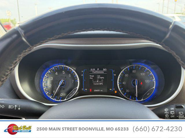 2017 Chrysler Pacifica Touring-L