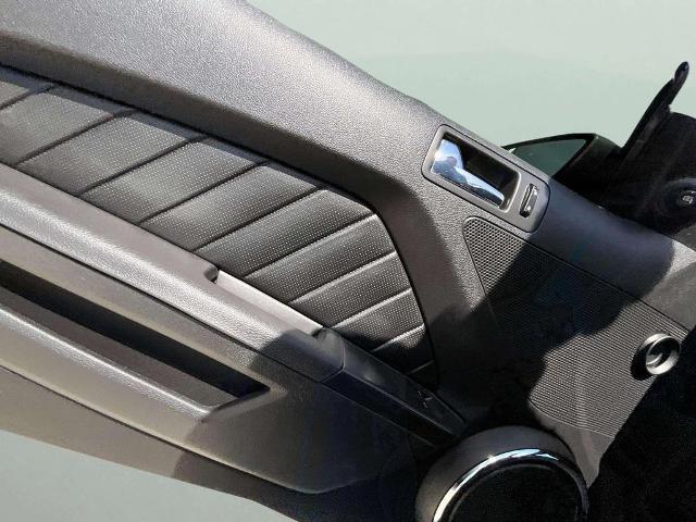 2012 Ford Mustang V6 Premium