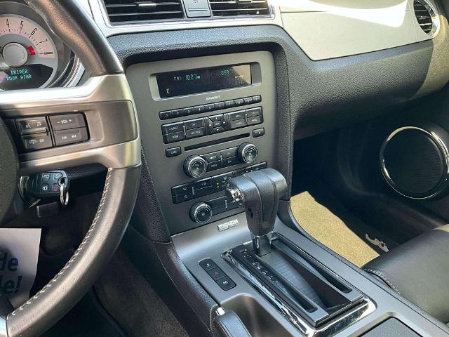 2012 Ford Mustang V6 Premium