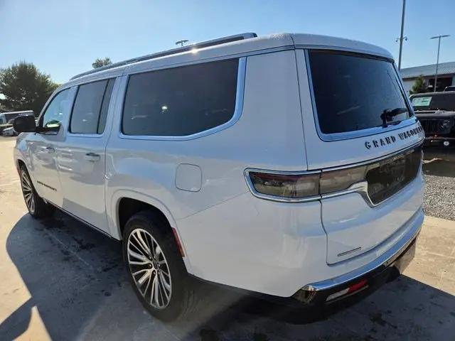 2023 Jeep Grand Wagoneer L Series III 4x4