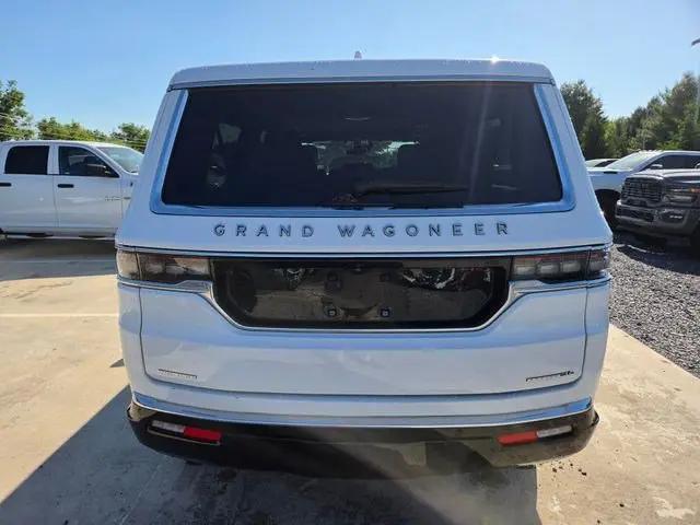 2023 Jeep Grand Wagoneer L Series III 4x4