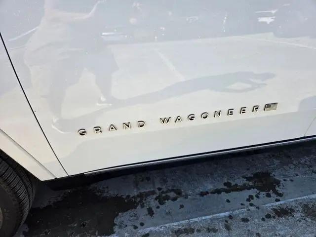 2023 Jeep Grand Wagoneer L Series III 4x4