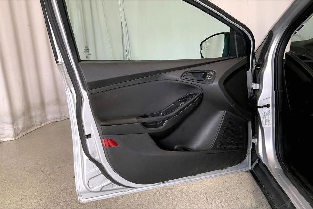 2016 Ford Focus S