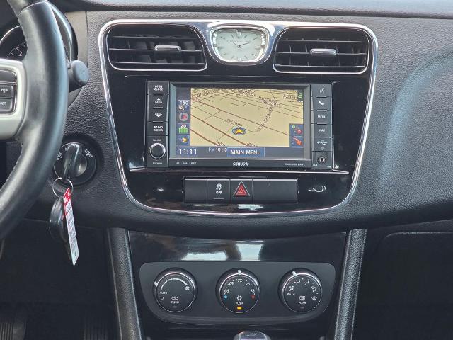2012 Chrysler 200 Touring