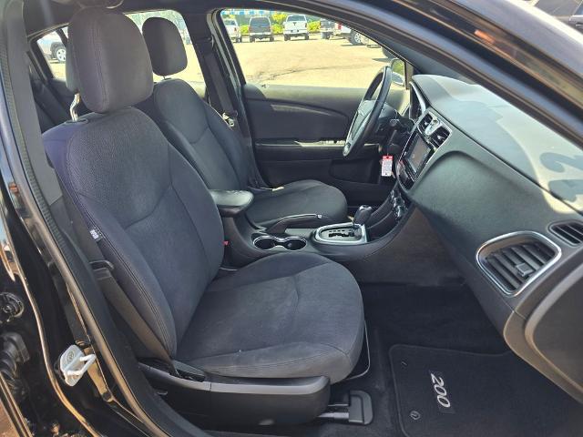 2012 Chrysler 200 Touring