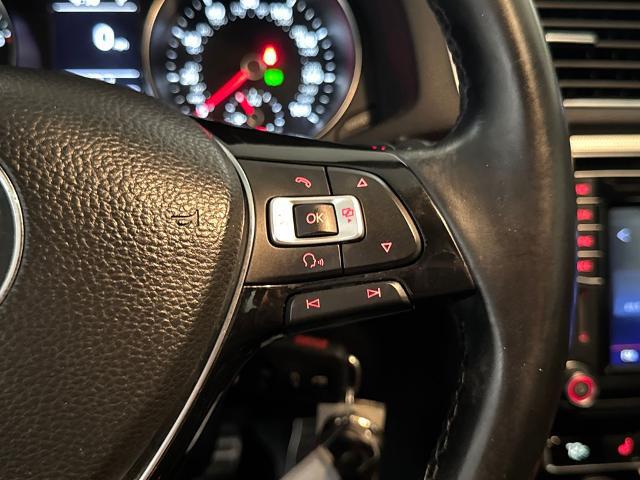 2017 Volkswagen Passat 1.8T R-Line