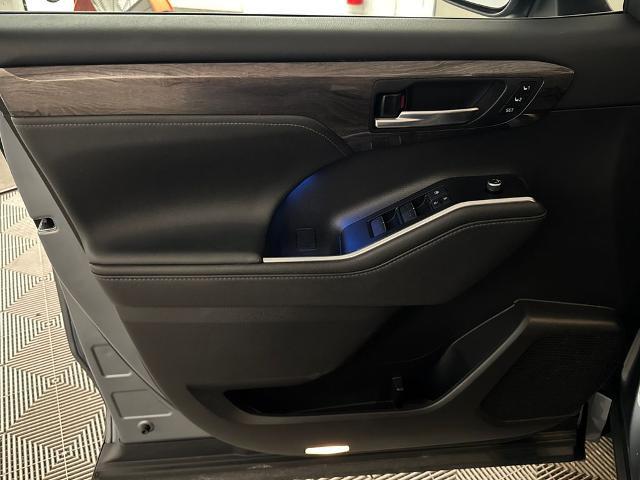 2021 Toyota Highlander Hybrid Limited