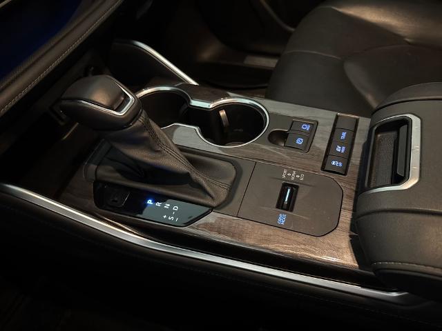 2021 Toyota Highlander Hybrid Limited