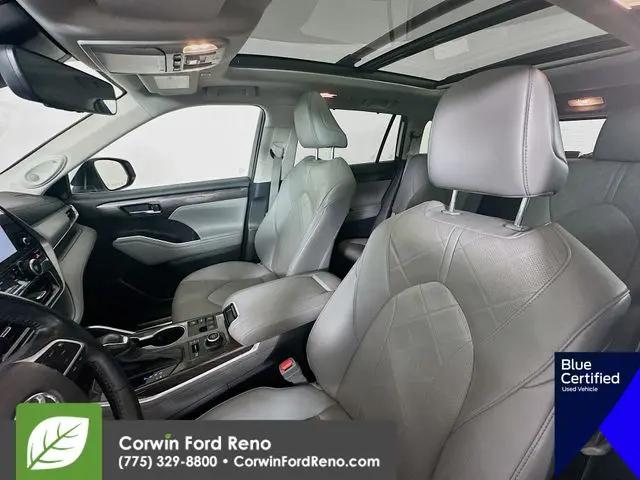 2023 Toyota Highlander Platinum