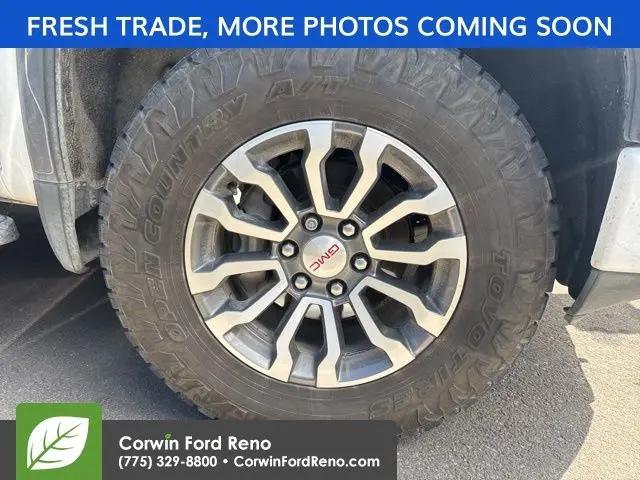 2020 GMC Sierra 1500 4WD Crew Cab Short Box AT4