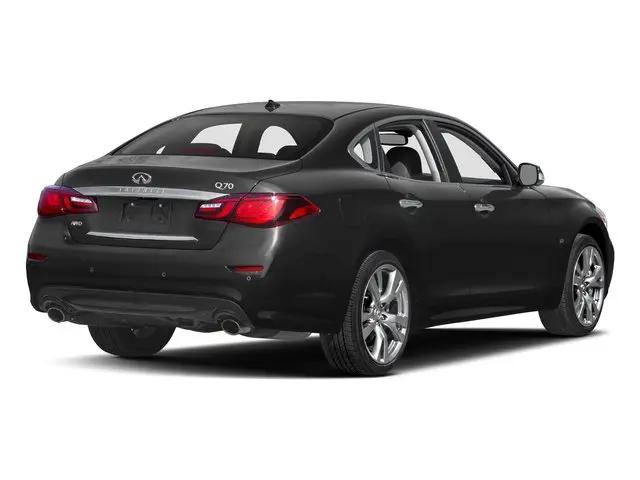 2017 INFINITI Q70 3.7X