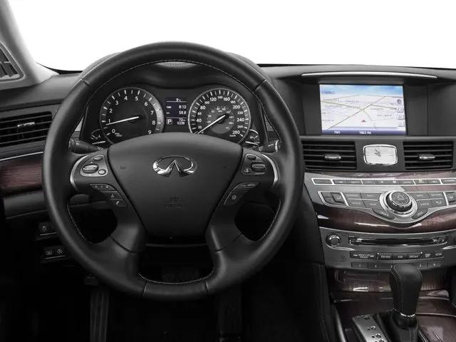 2017 INFINITI Q70 3.7X