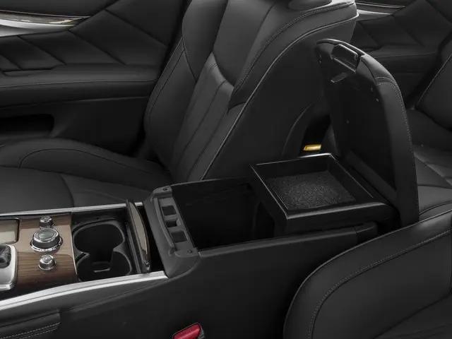 2017 INFINITI Q70 3.7X