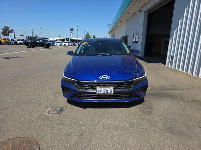 2024 Hyundai Elantra Hybrid Limited