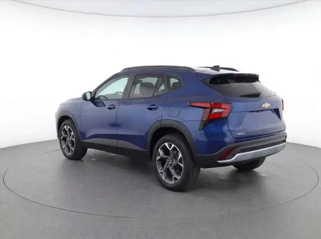2024 Chevrolet Trax FWD LT