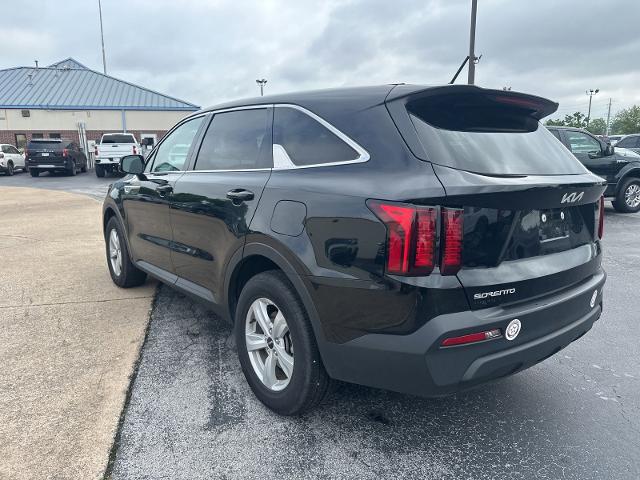 2023 Kia Sorento LX
