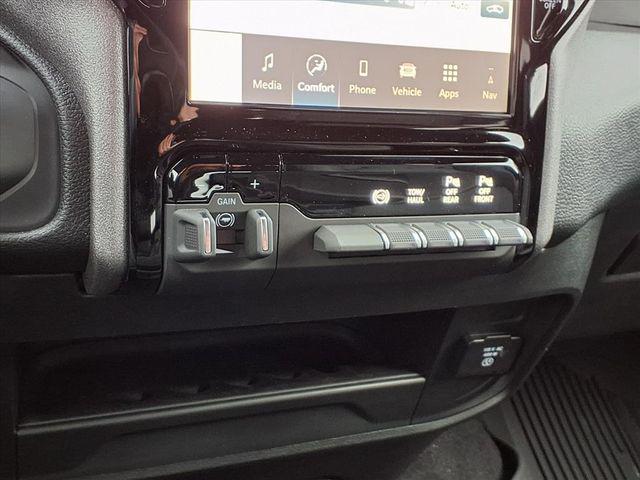 2025 Ram 2500 Tradesman Crew Cab 4x4 8' Box