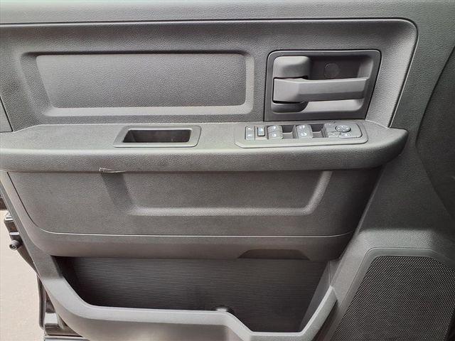 2025 Ram 2500 Tradesman Crew Cab 4x4 8' Box