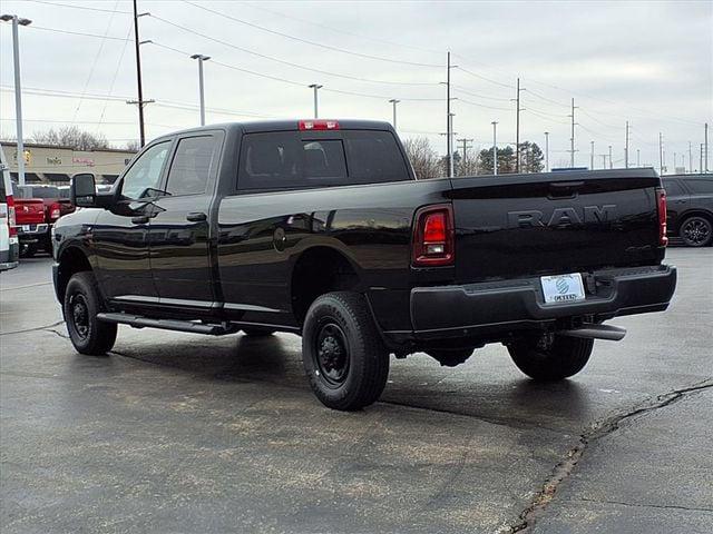 2025 Ram 2500 Tradesman Crew Cab 4x4 8' Box