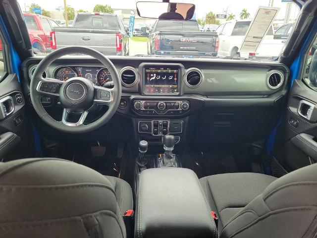 2023 Jeep Wrangler 4-Door Sahara 4x4
