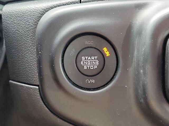 2023 Jeep Wrangler 4-Door Sahara 4x4