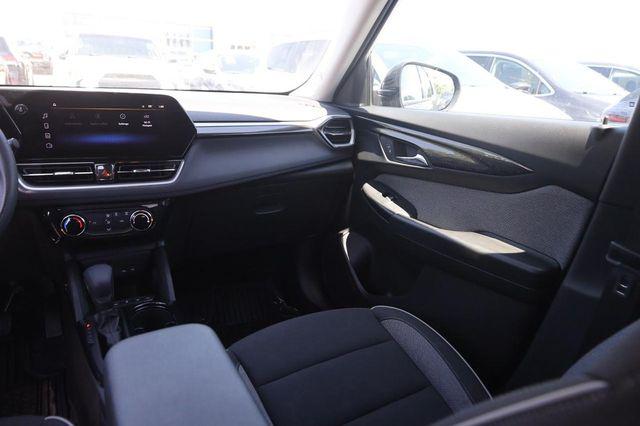 2025 Chevrolet TrailBlazer AWD LT
