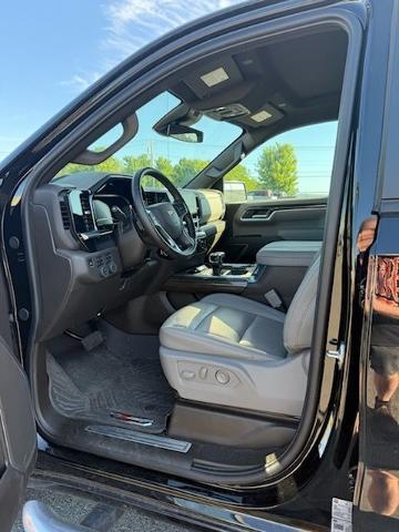 2025 Chevrolet Silverado 1500 4WD Crew Cab Standard Bed LT
