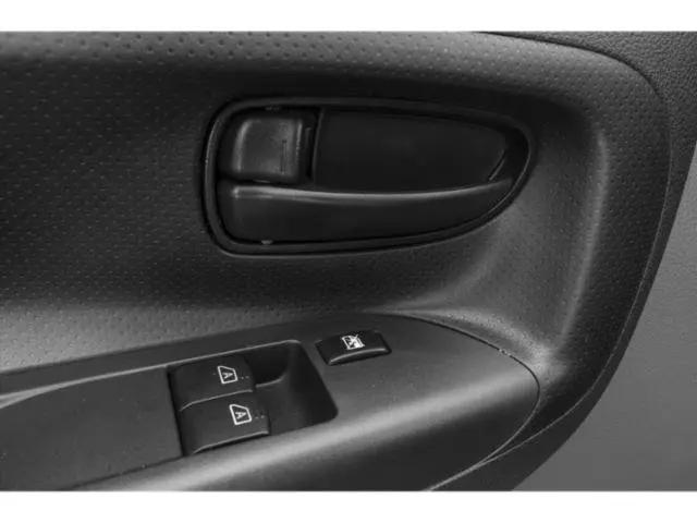 2015 Nissan NV200 S