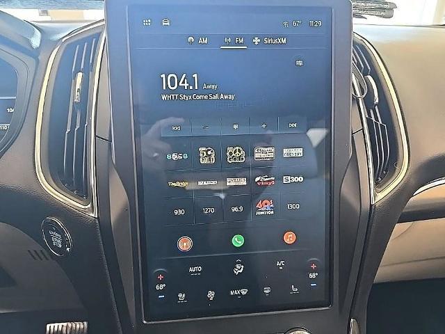 2023 Ford Edge Titanium