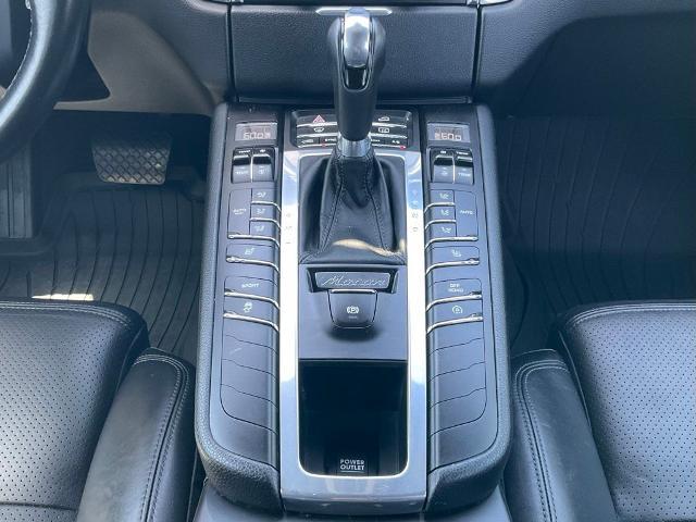 2016 Porsche Macan S