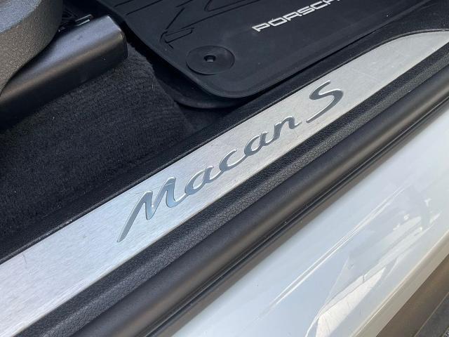 2016 Porsche Macan S