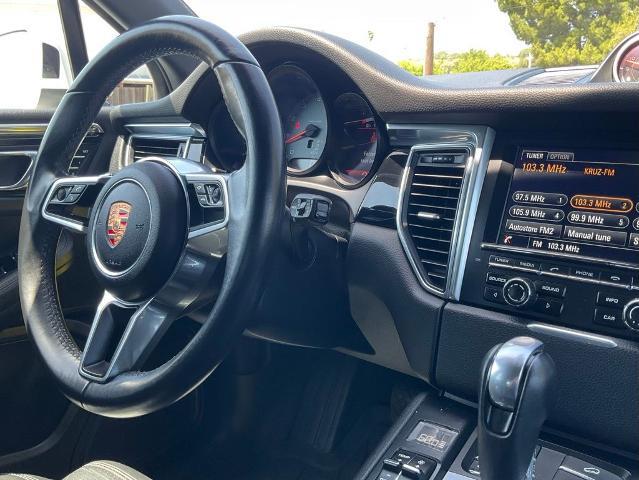 2016 Porsche Macan S