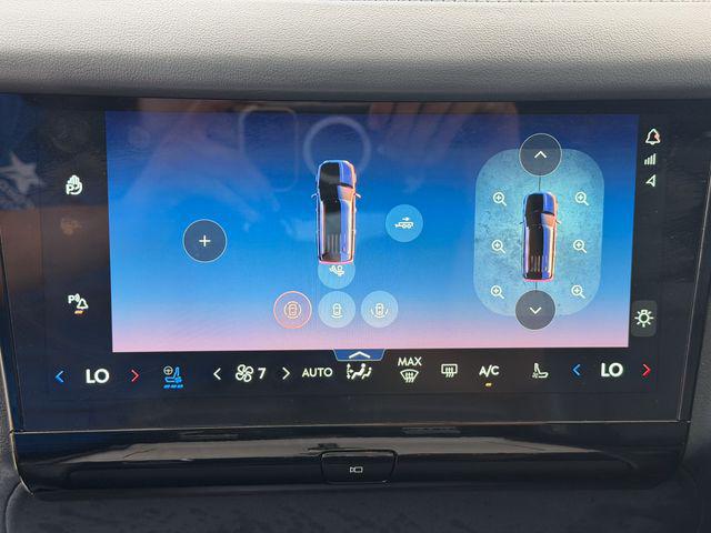 2025 Lincoln Navigator Reserve L