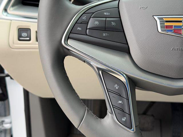 2025 Cadillac XT5 FWD Premium Luxury