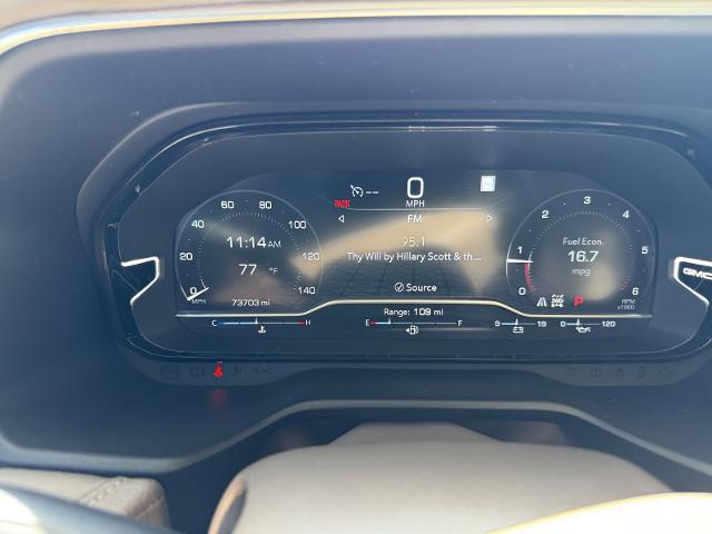 2022 GMC Yukon 4WD Denali