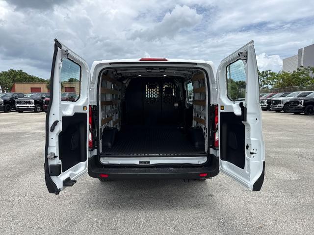 2025 Ford Transit Cargo Van Base