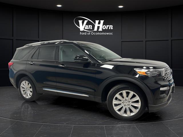 2023 Ford Explorer Limited for sale in Oconomowoc, WI