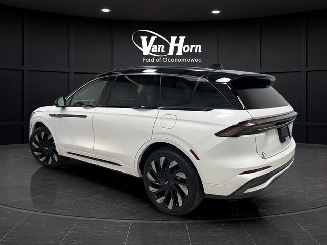 2025 Lincoln Nautilus Black Label