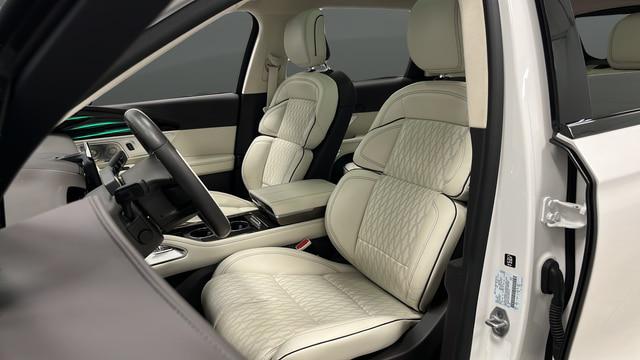2025 Lincoln Nautilus Black Label