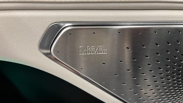 2025 Lincoln Nautilus Black Label