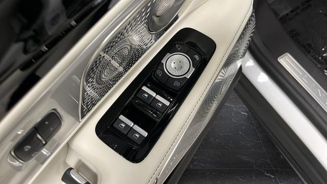 2025 Lincoln Nautilus Black Label