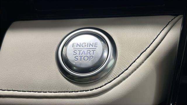 2025 Lincoln Nautilus Black Label